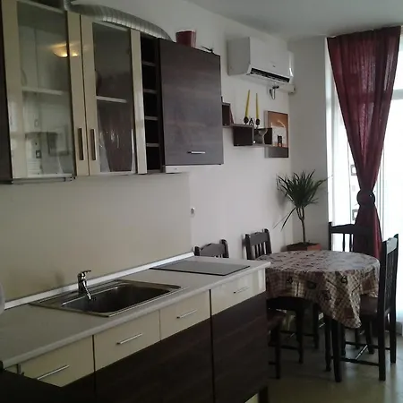 Grand Kamelia Apartament